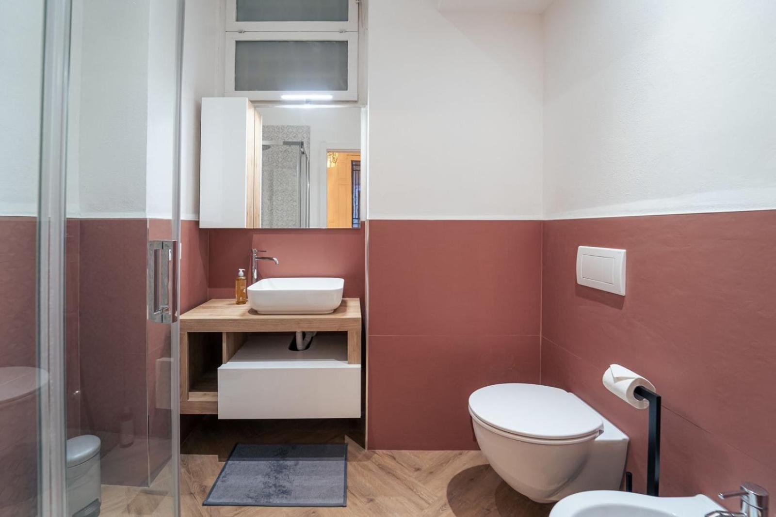 Elegant Design Apartment In Historical City Center Catánia Buitenkant foto
